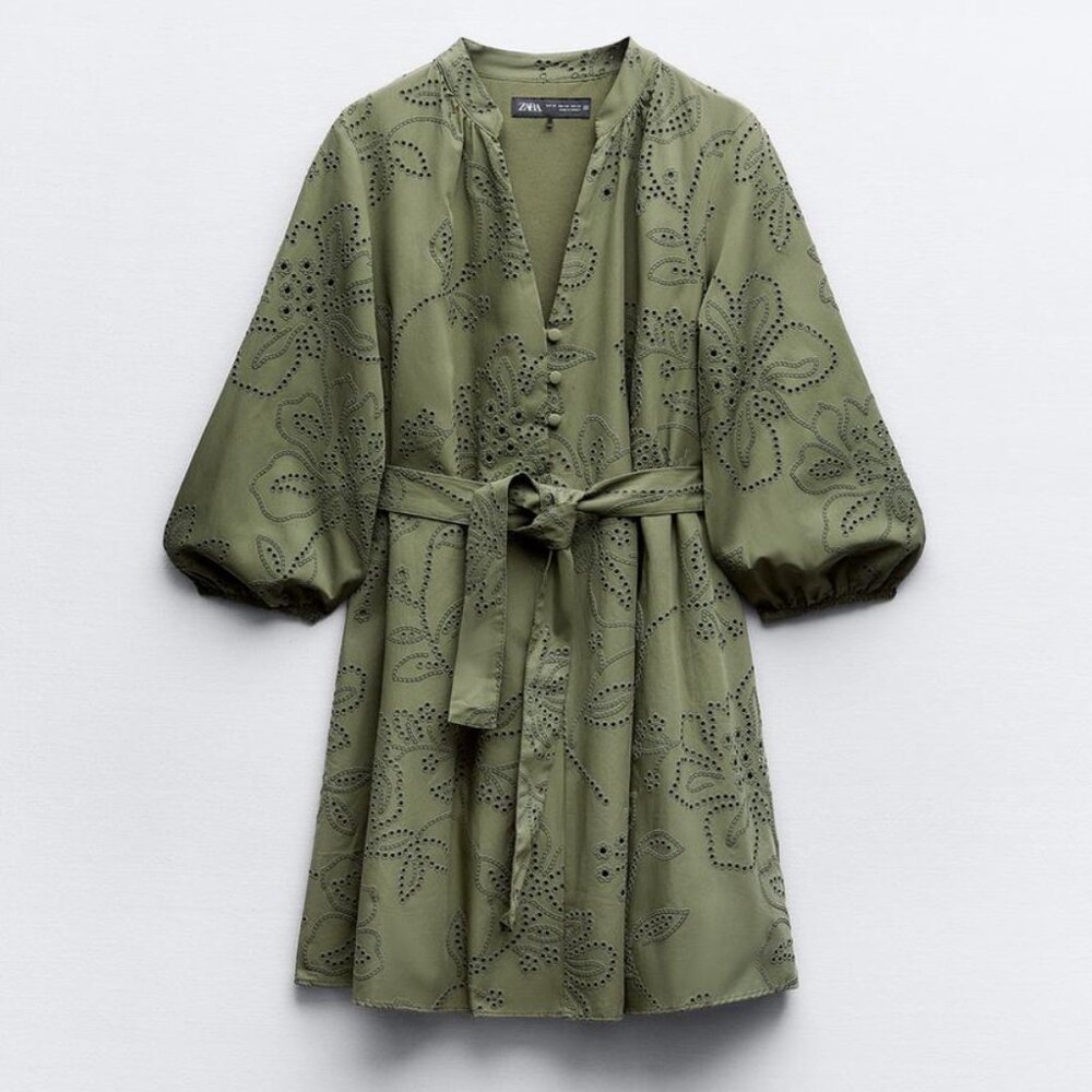 Zara RUBBERIZED EMBROIDERY POPLIN DRESS, S